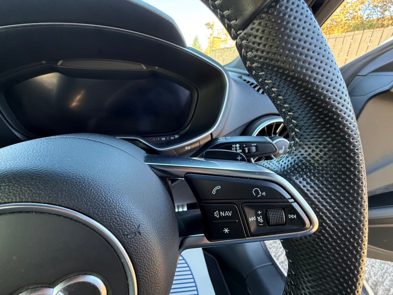 Used Audi TT 2015 for sale - 76612237: Photo 52