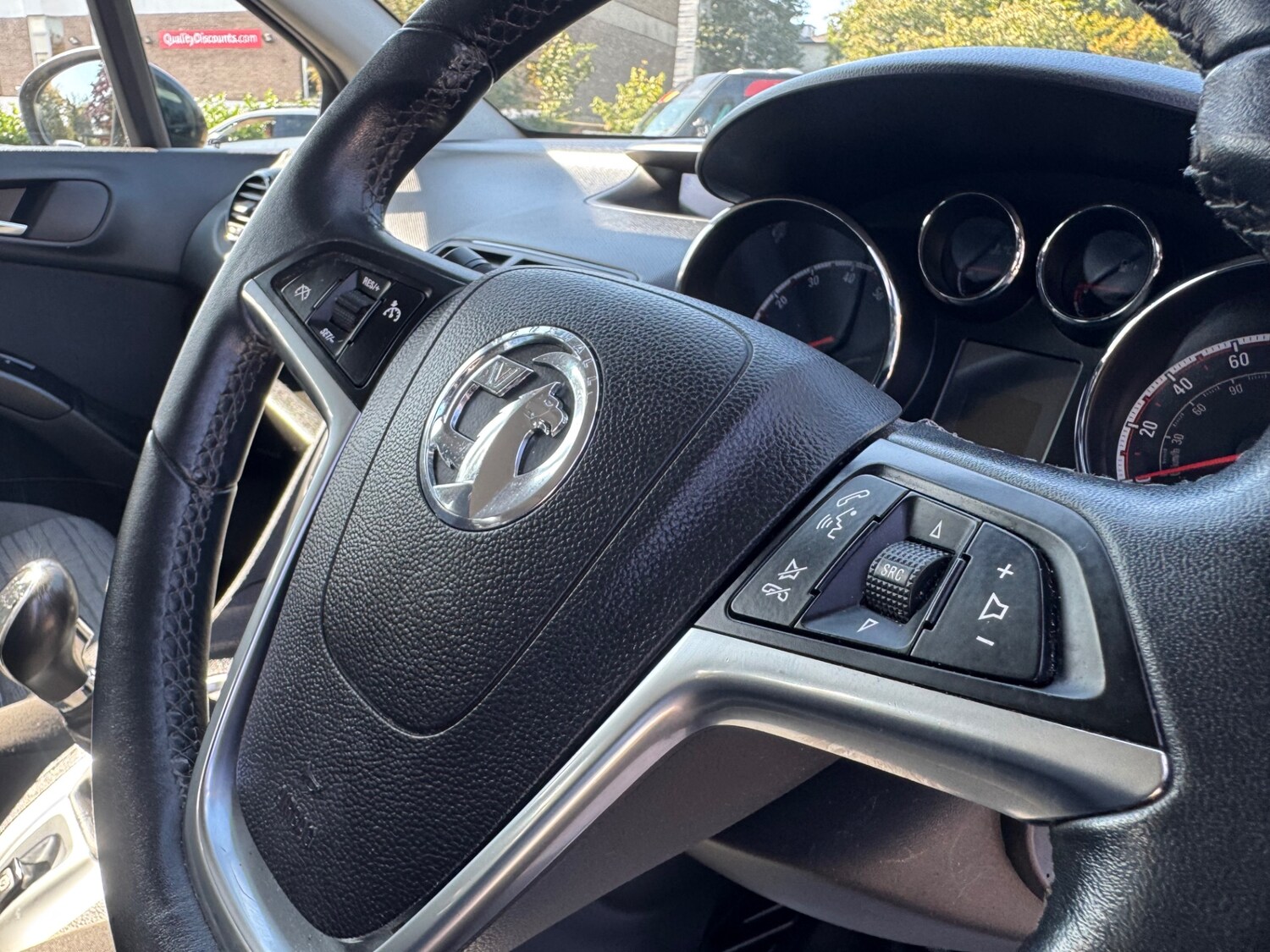 Used Vauxhall Meriva 2015 for sale - 76007291: Photo 43