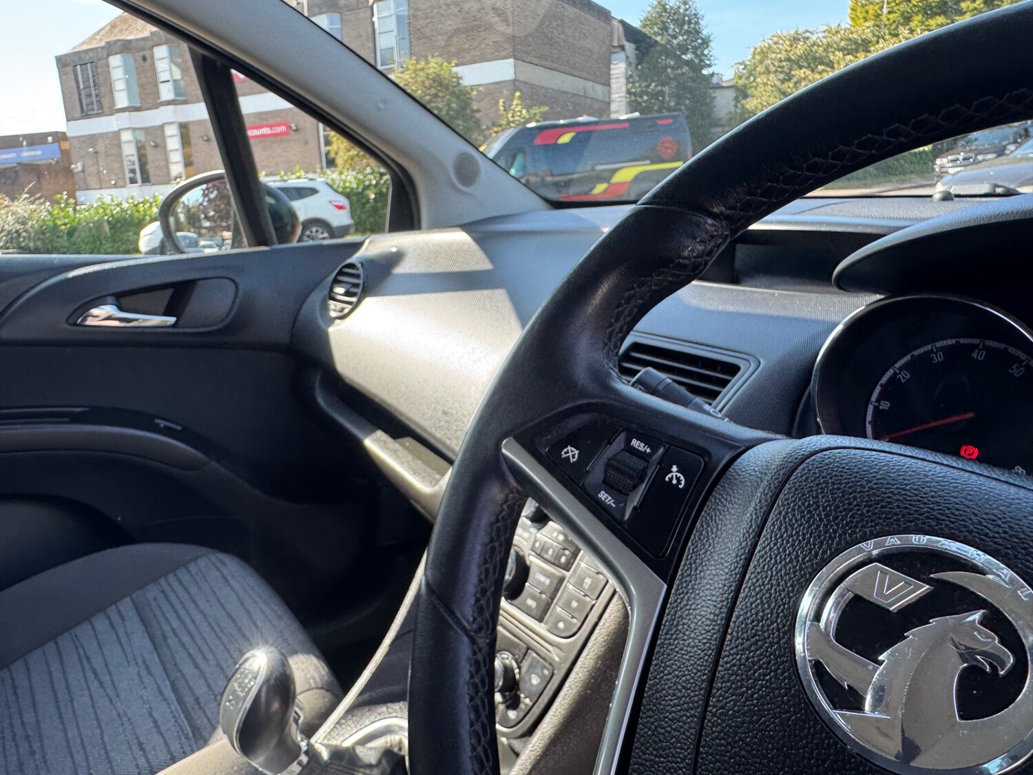 Used Vauxhall Meriva 2015 for sale - 76007291: Photo 44