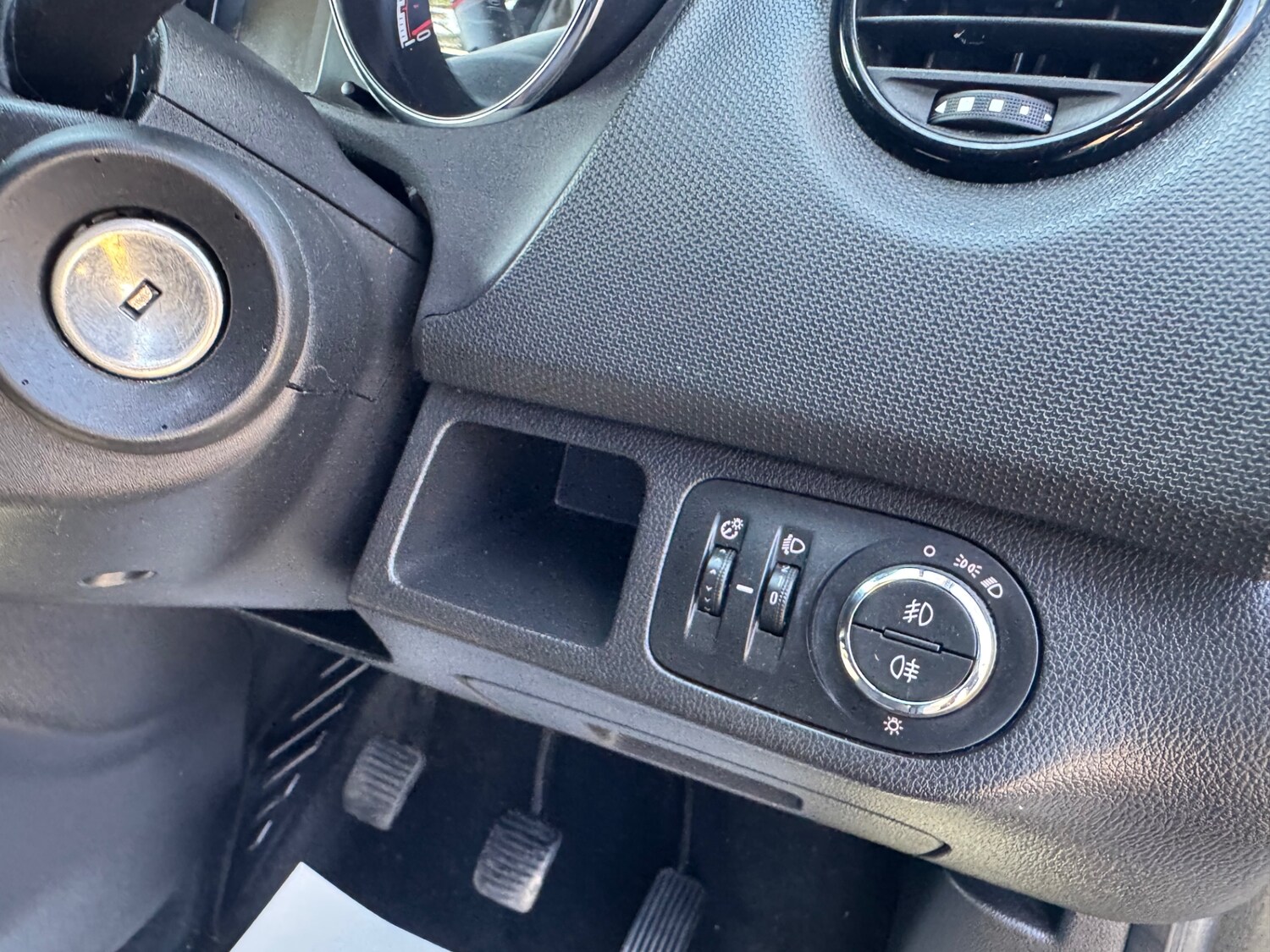 Used Vauxhall Meriva 2015 for sale - 76007291: Photo 45