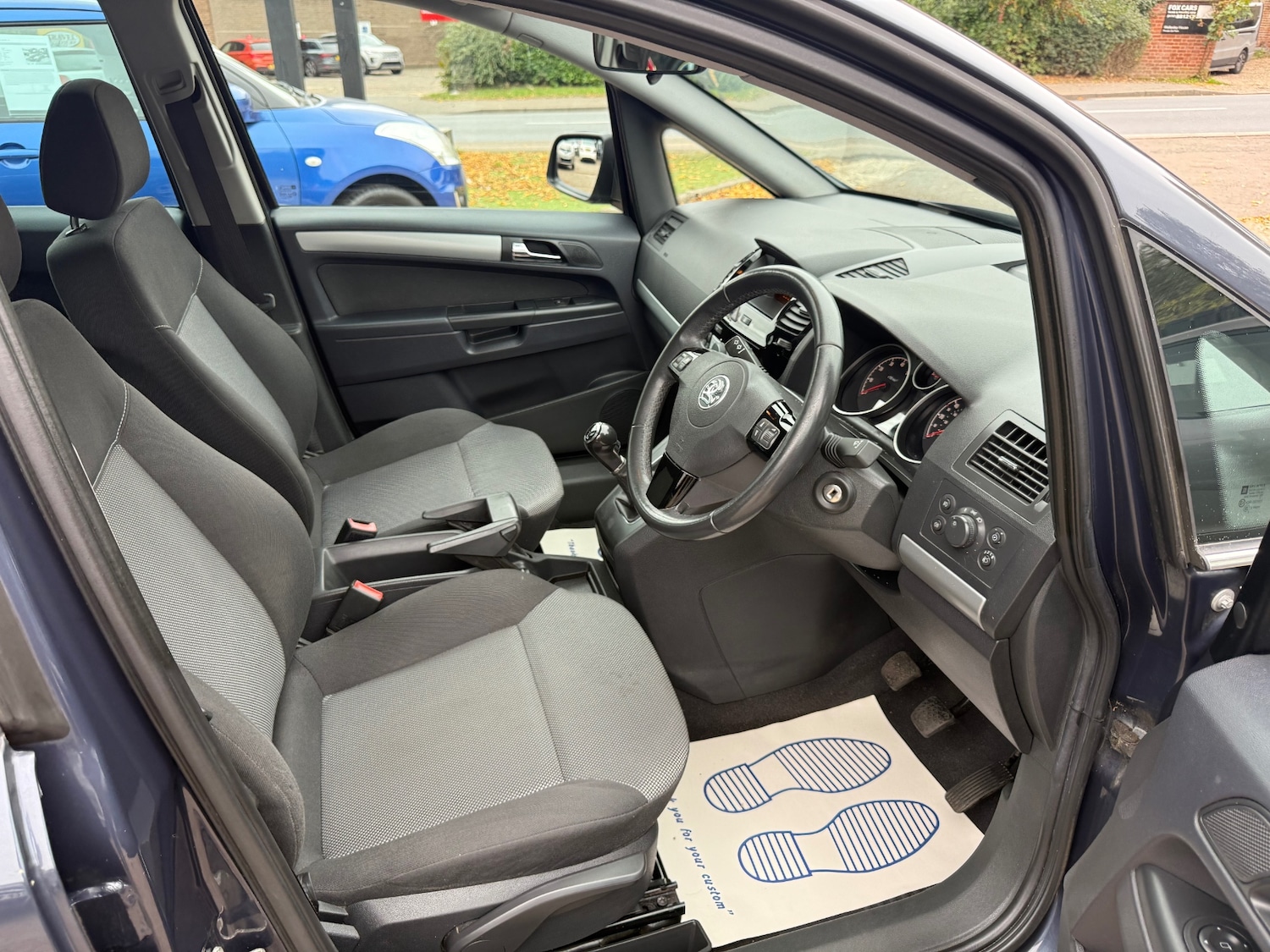Used Vauxhall Zafira 2011 for sale - 76309611: Photo 10