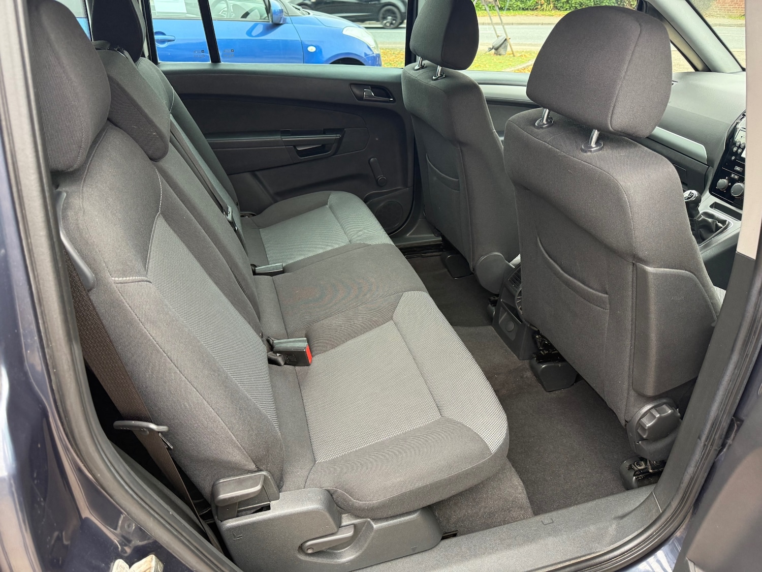 Used Vauxhall Zafira 2011 for sale - 76309611: Photo 11