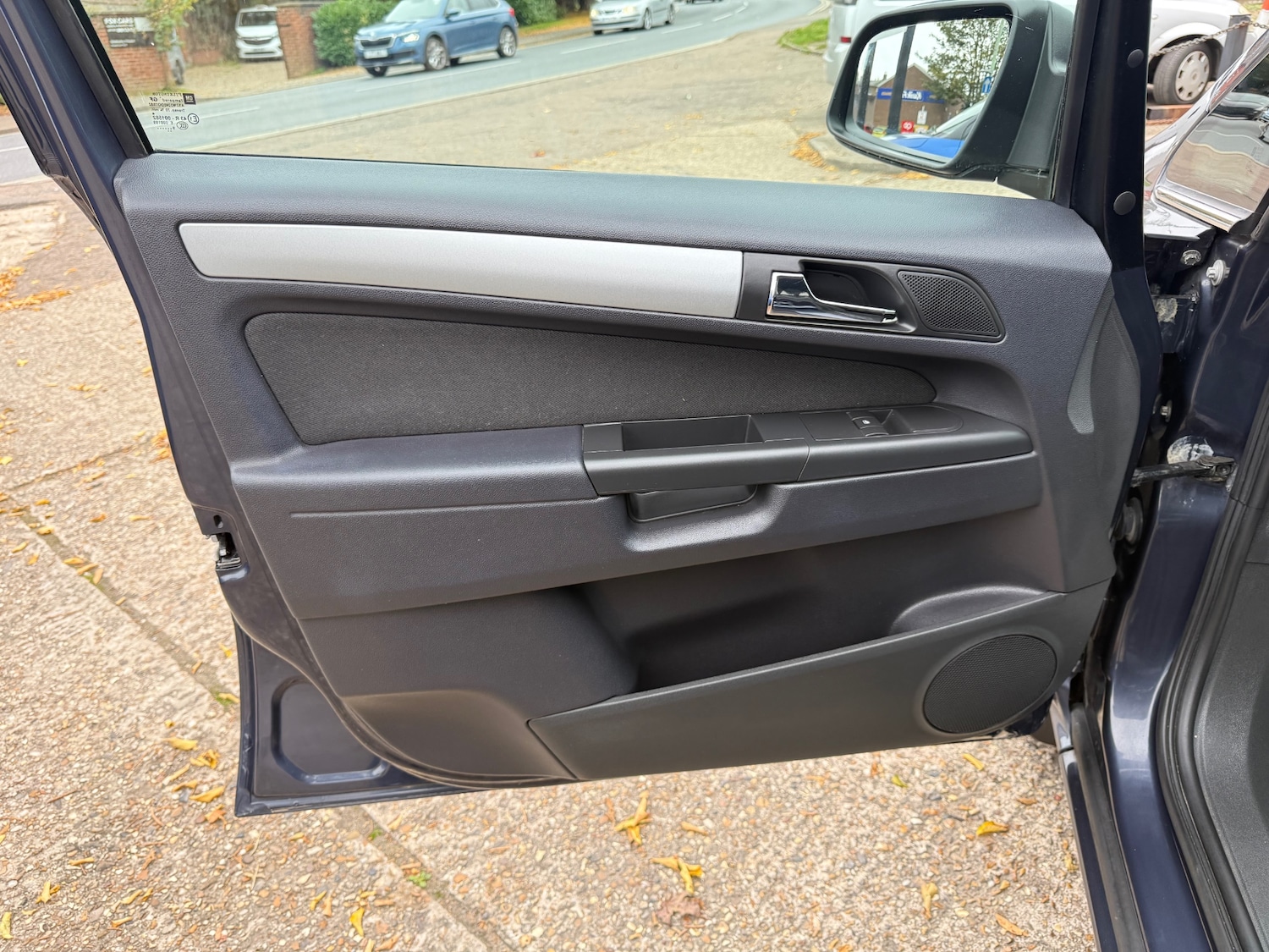 Used Vauxhall Zafira 2011 for sale - 76309611: Photo 14