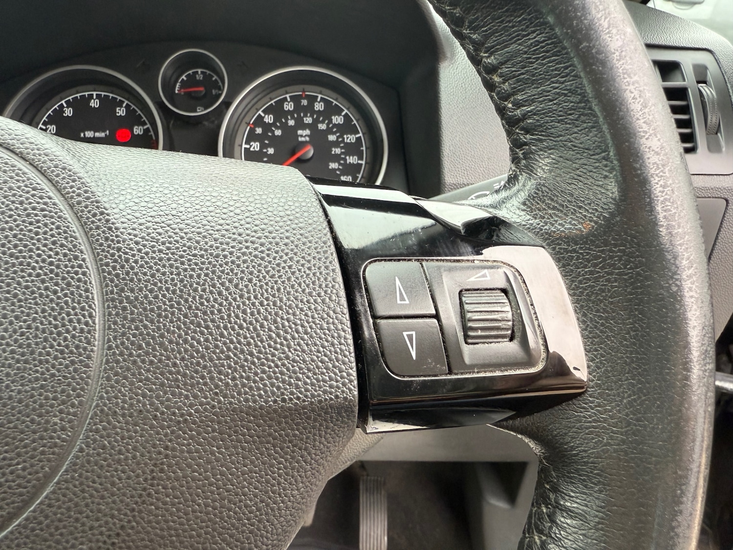 Used Vauxhall Zafira 2011 for sale - 76309611: Photo 23