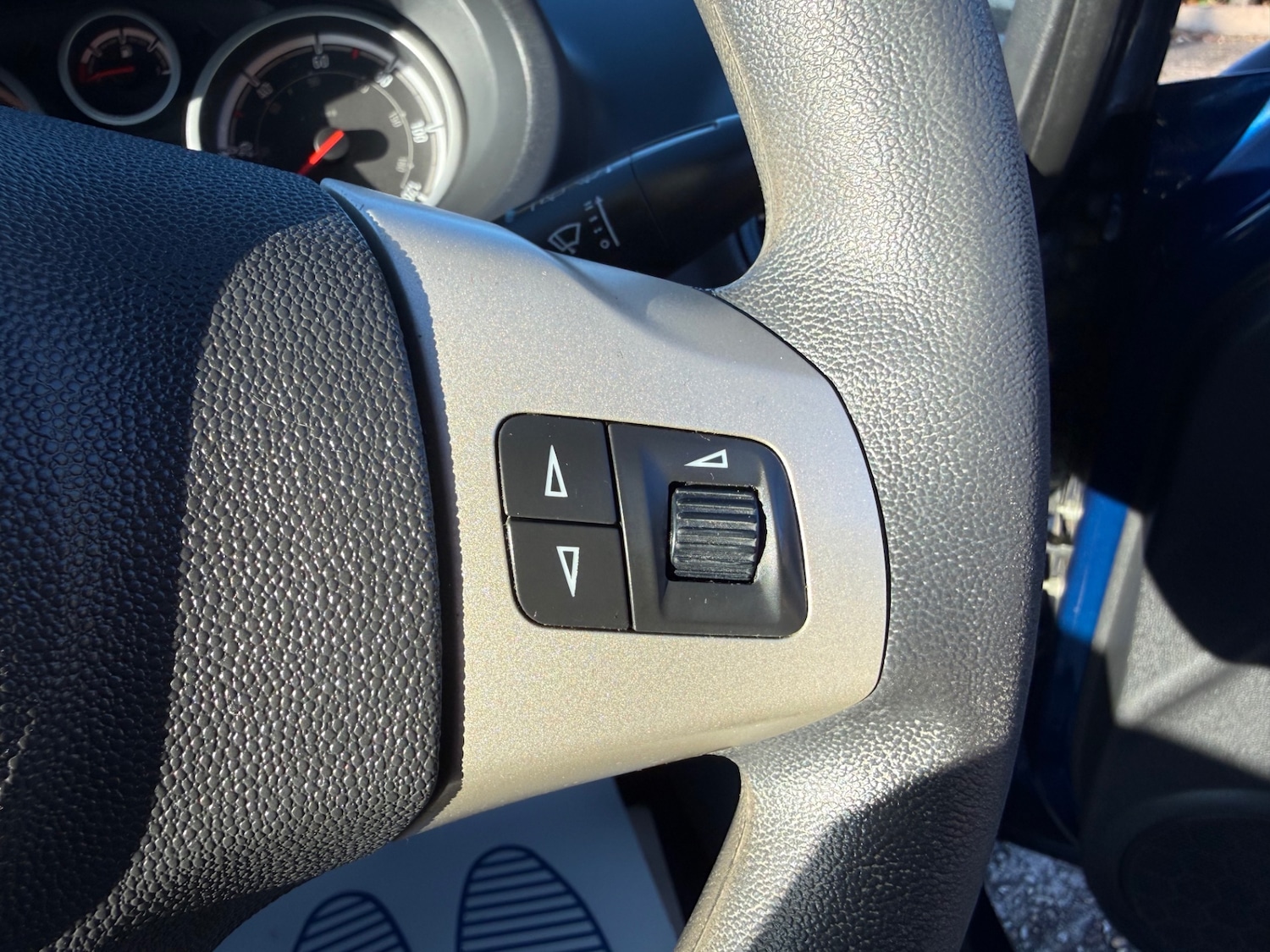 Used Vauxhall Corsa 2007 for sale - 76651125: Photo 25