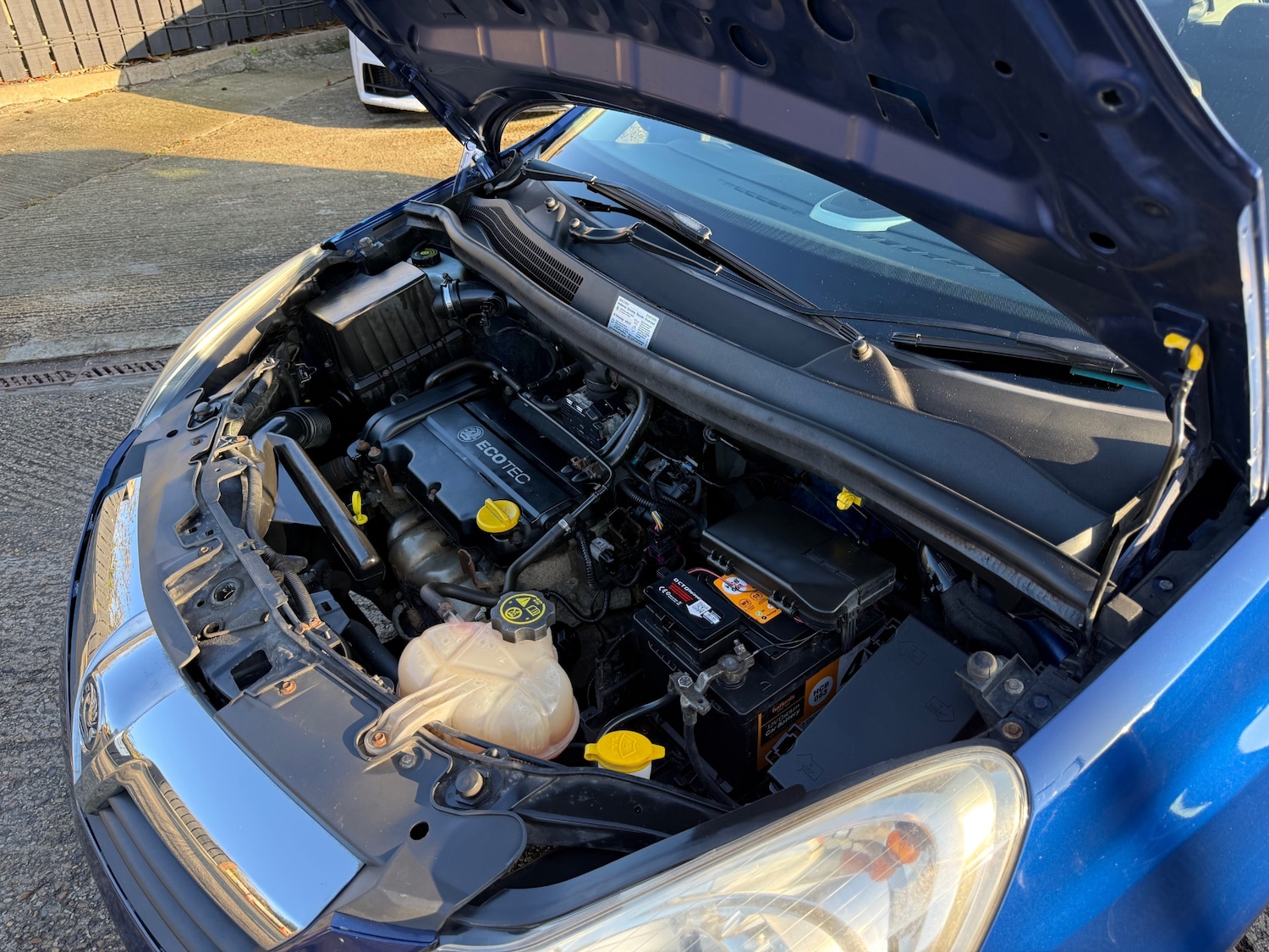 Used Vauxhall Corsa 2007 for sale - 76651125: Photo 31