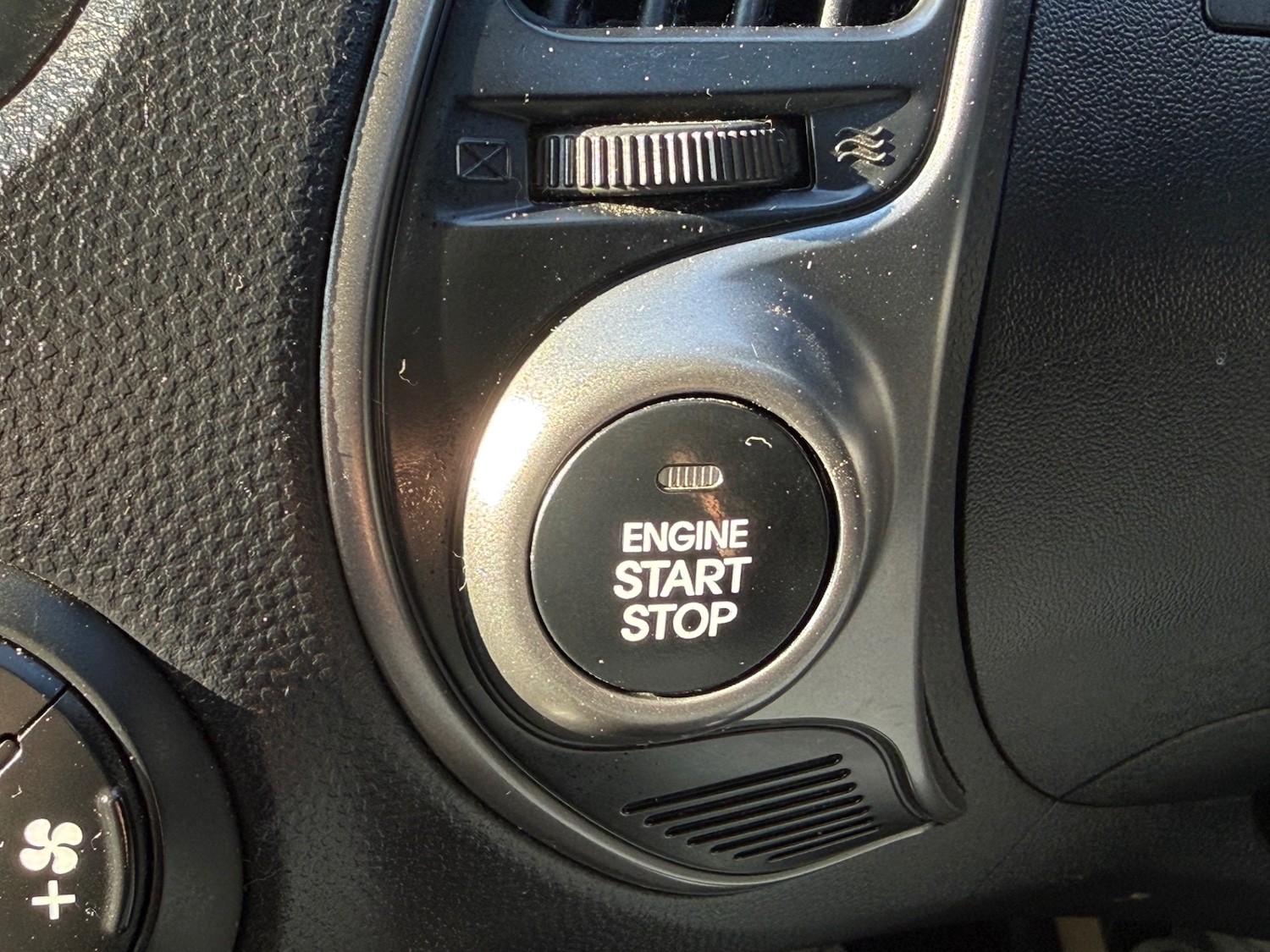 Used Hyundai Ix35 2014 for sale - 77973801: Photo 54