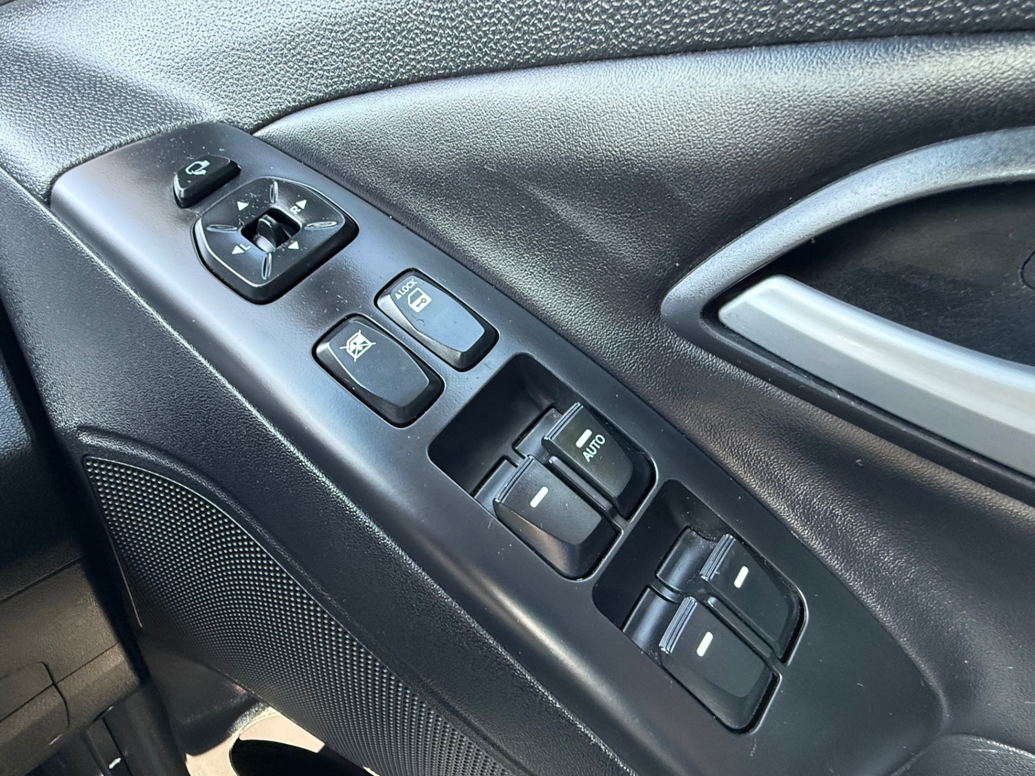 Used Hyundai Ix35 2014 for sale - 77973801: Photo 58