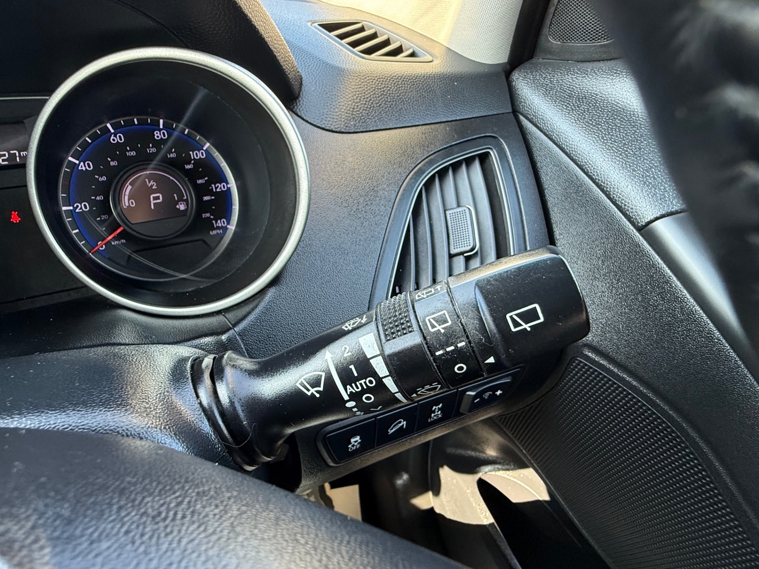 Used Hyundai Ix35 2014 for sale - 77973801: Photo 60