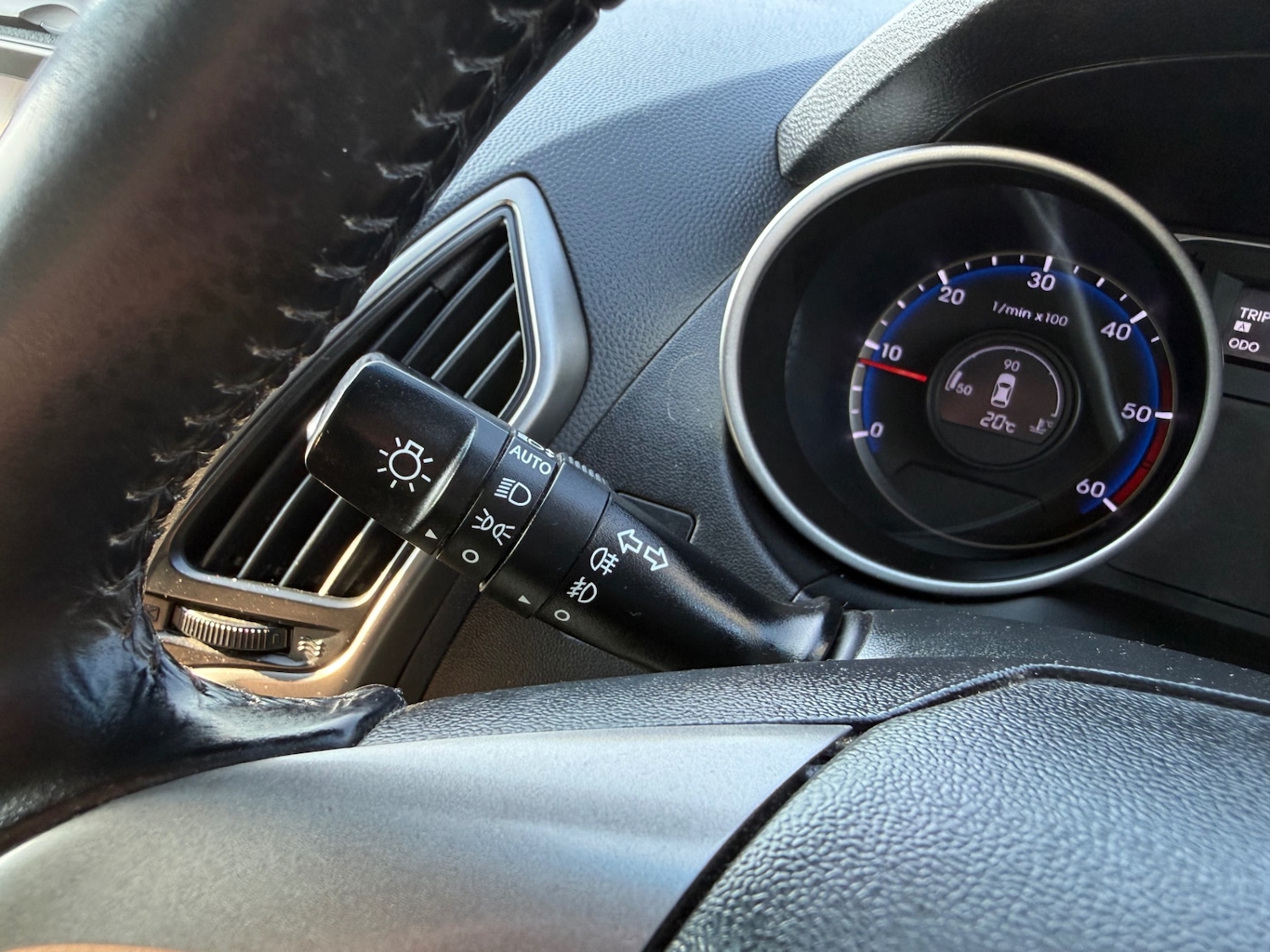 Used Hyundai Ix35 2014 for sale - 77973801: Photo 61