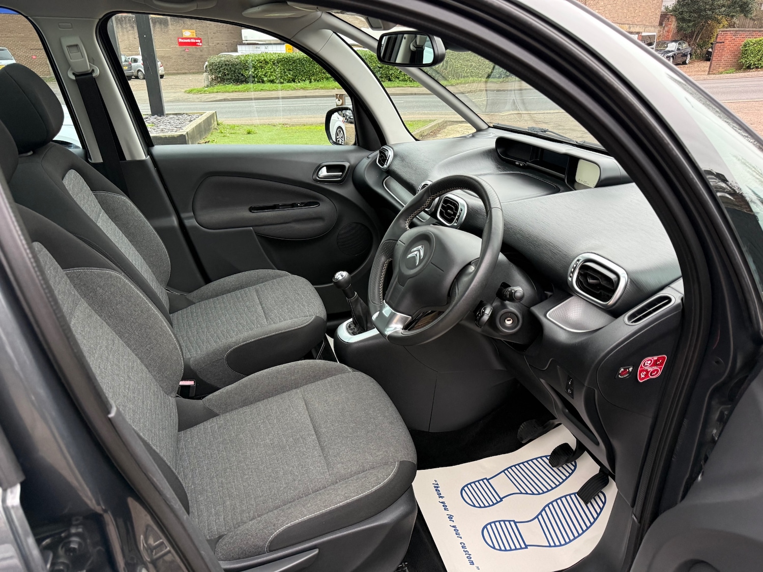 Used Citroen C3 Picasso 2015 for sale - 76947046: Photo 13