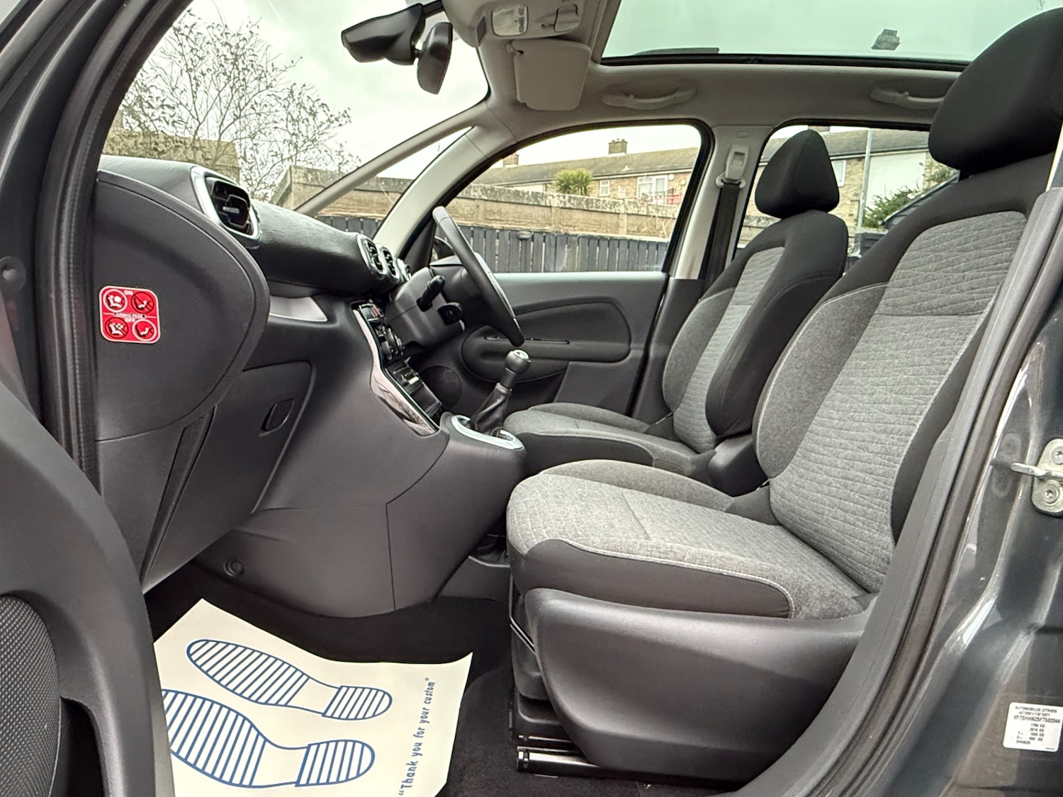 Used Citroen C3 Picasso 2015 for sale - 76947046: Photo 23