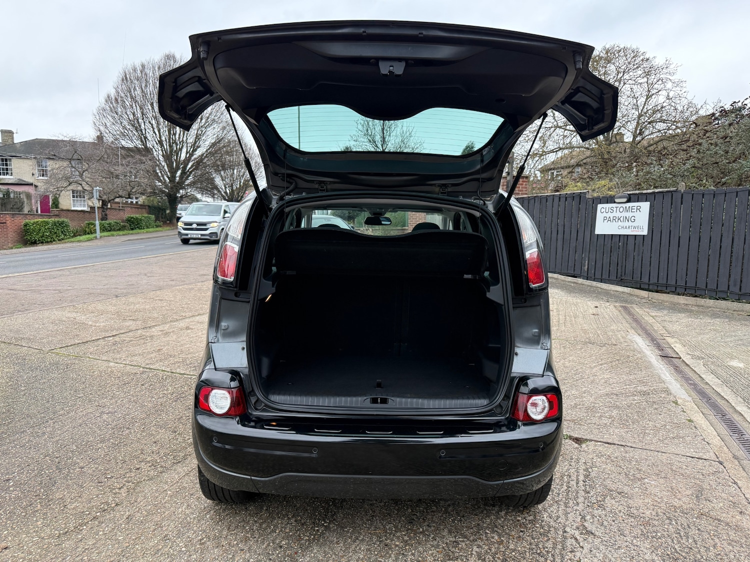 Used Citroen C3 Picasso 2015 for sale - 76947046: Photo 29