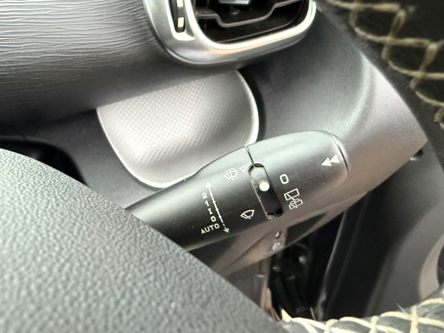 Used Citroen C3 Picasso 2015 for sale - 76947046: Photo 40