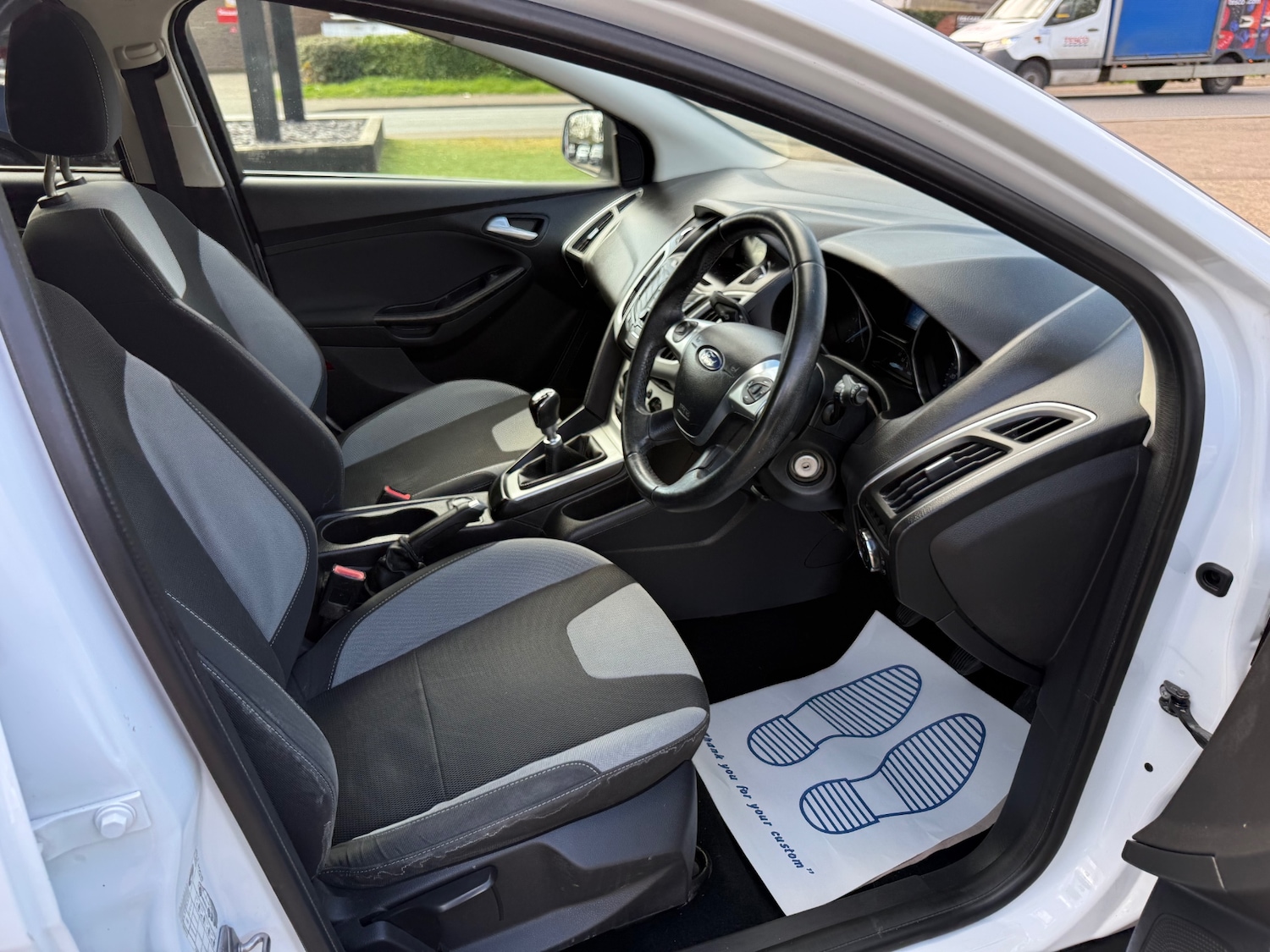 Used Ford Focus 2014 for sale - 78054313: Photo 14