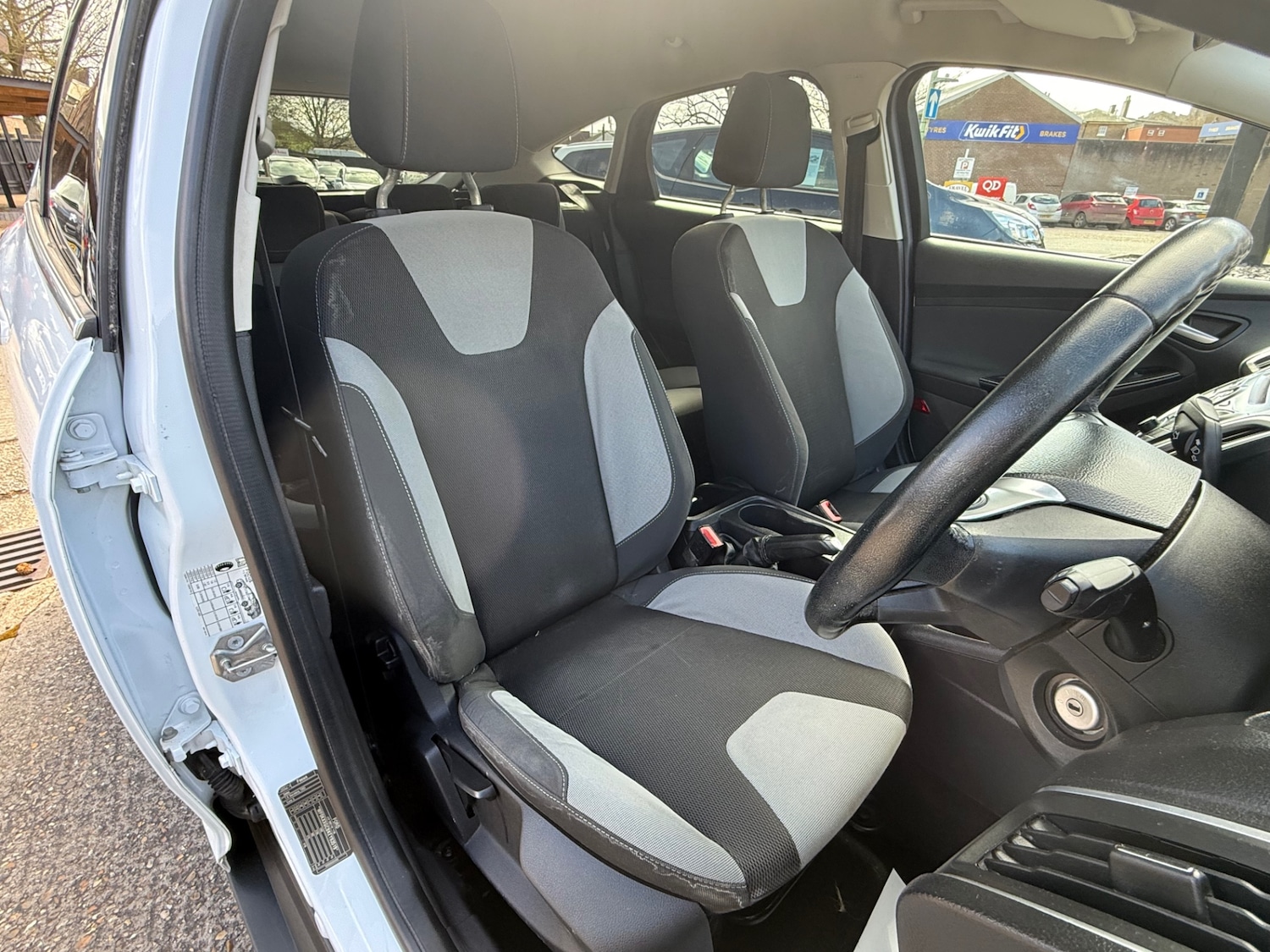 Used Ford Focus 2014 for sale - 78054313: Photo 16