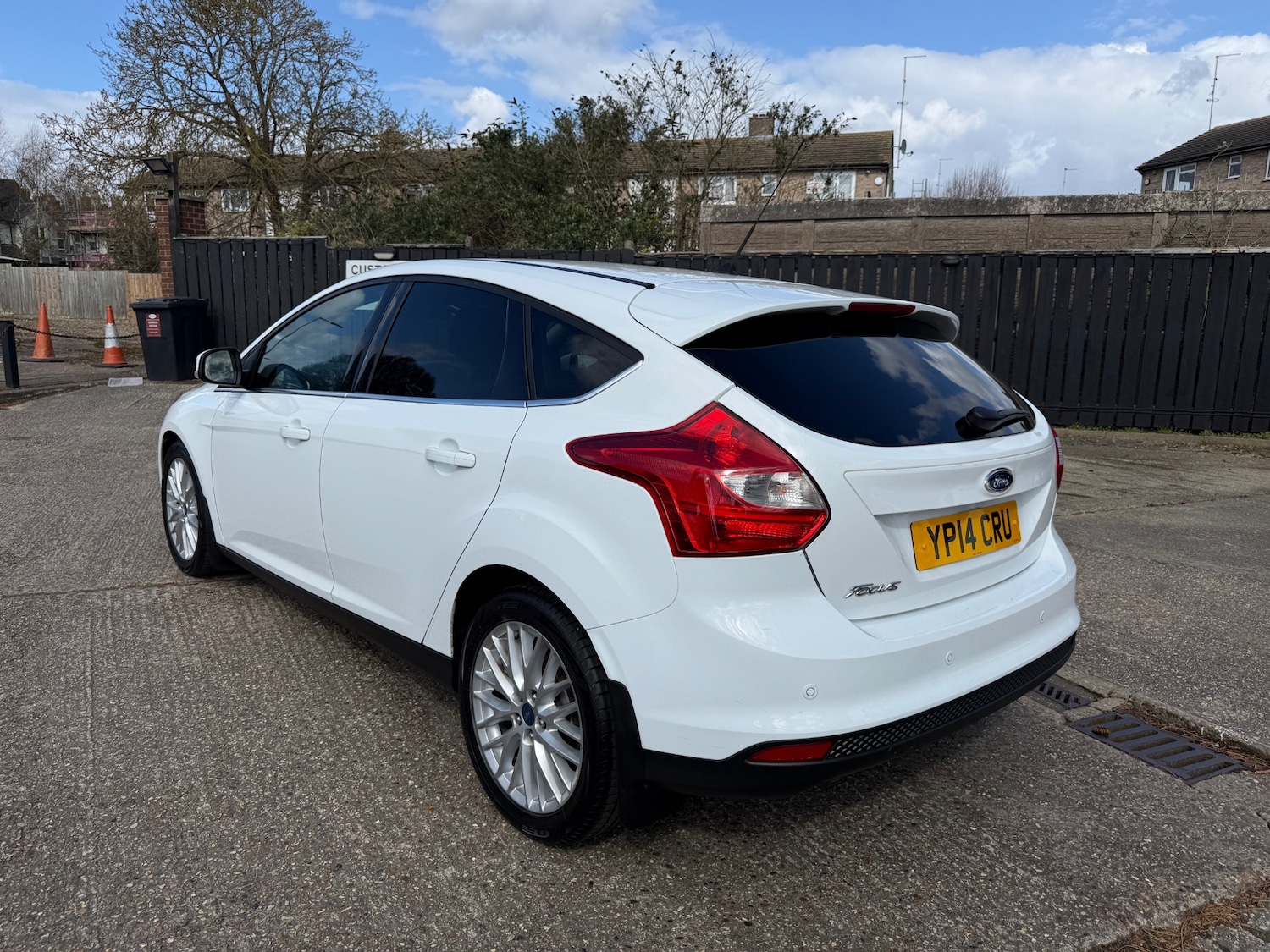 Used Ford Focus 2014 for sale - 78054313: Photo 4