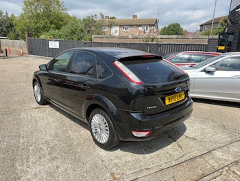 Used Ford Focus 2010 for sale - 78916100: Photo