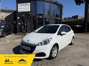 Used Peugeot 208 2015 for sale - 78366232: Photo