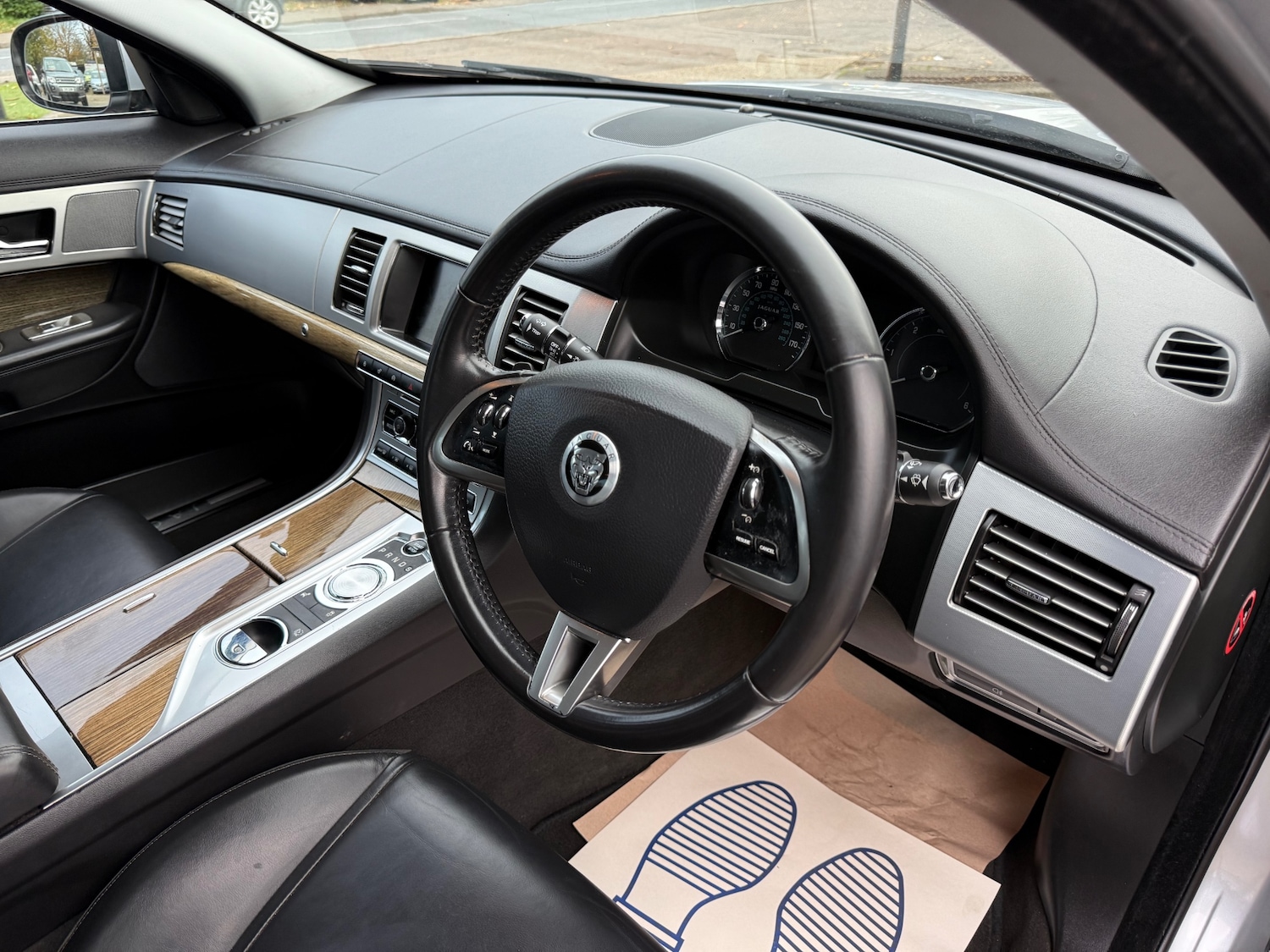 Used Jaguar XF 2012 for sale - 76505675: Photo 11