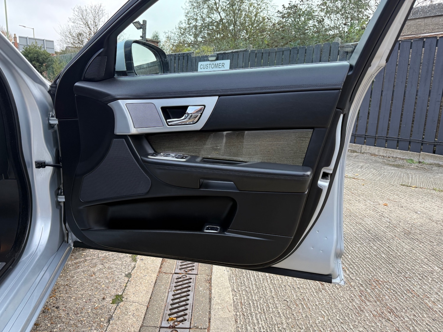 Used Jaguar XF 2012 for sale - 76505675: Photo 14