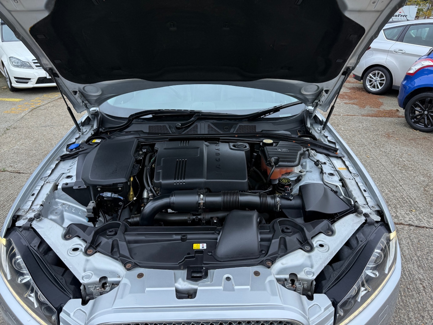 Used Jaguar XF 2012 for sale - 76505675: Photo 45