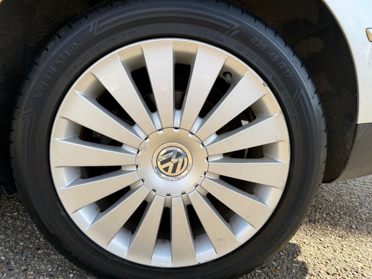 Used Volkswagen Passat 2009 for sale - 77973912: Photo 25