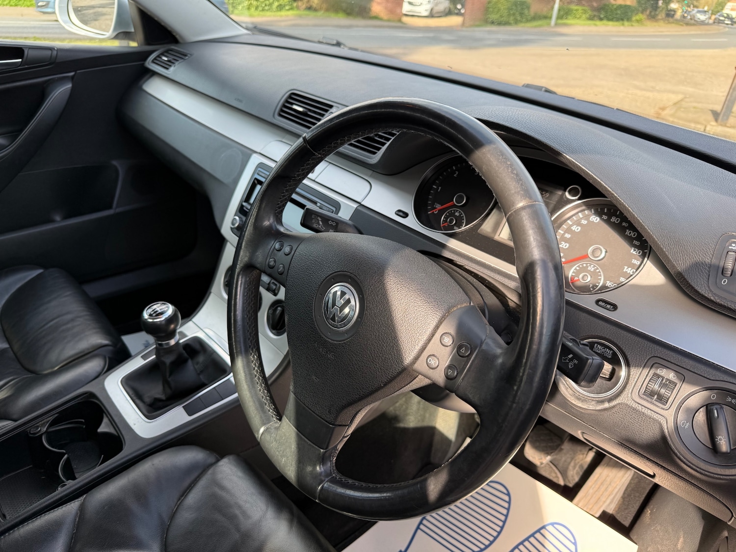 Used Volkswagen Passat 2009 for sale - 77973912: Photo 7