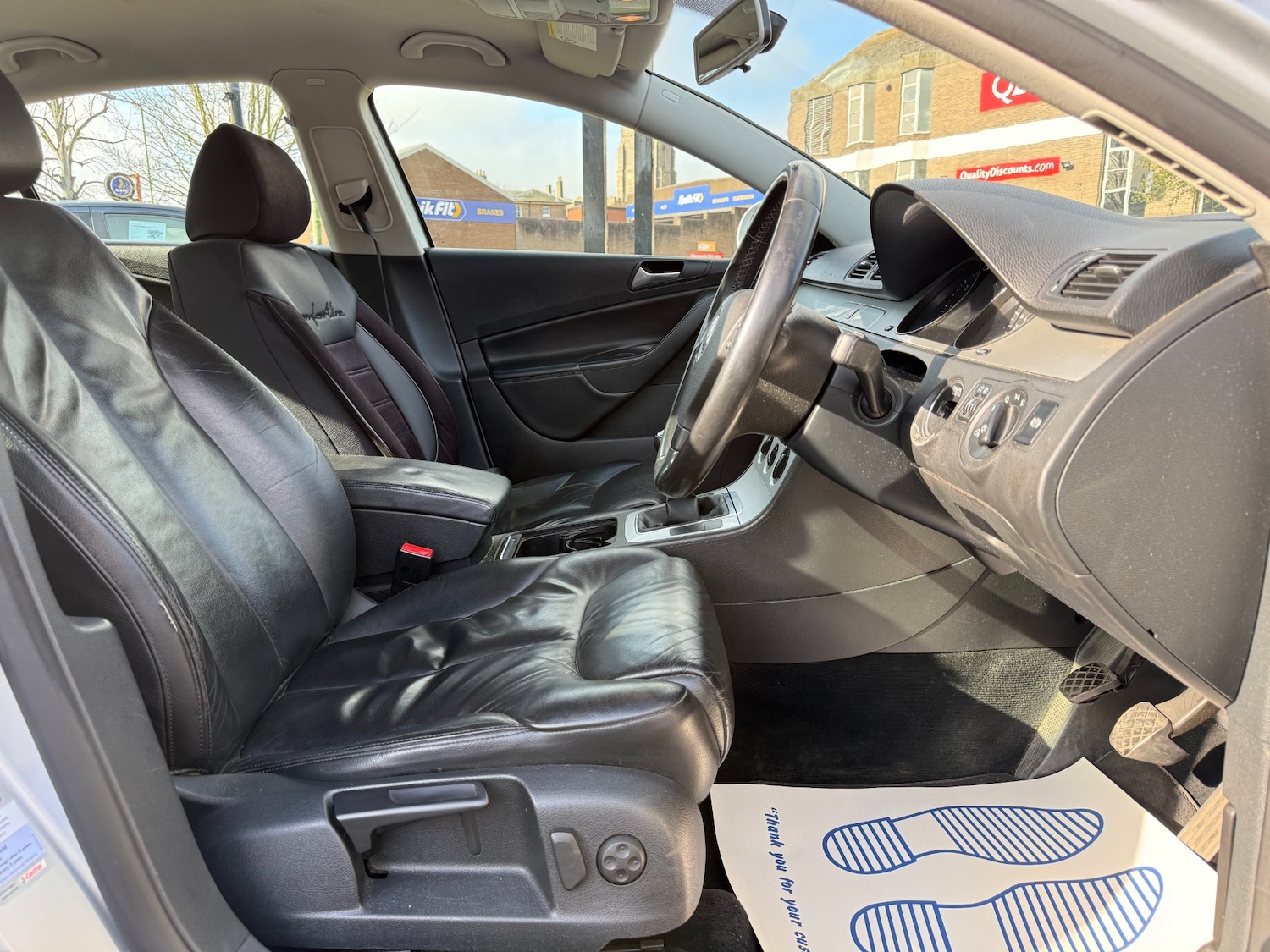 Used Volkswagen Passat 2009 for sale - 77973912: Photo 9