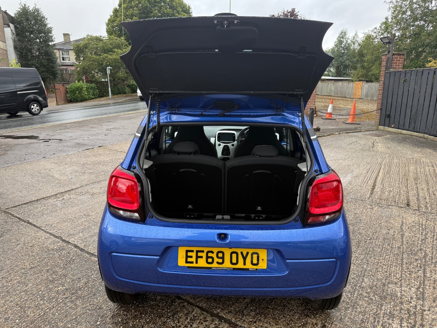 Vehicle 25