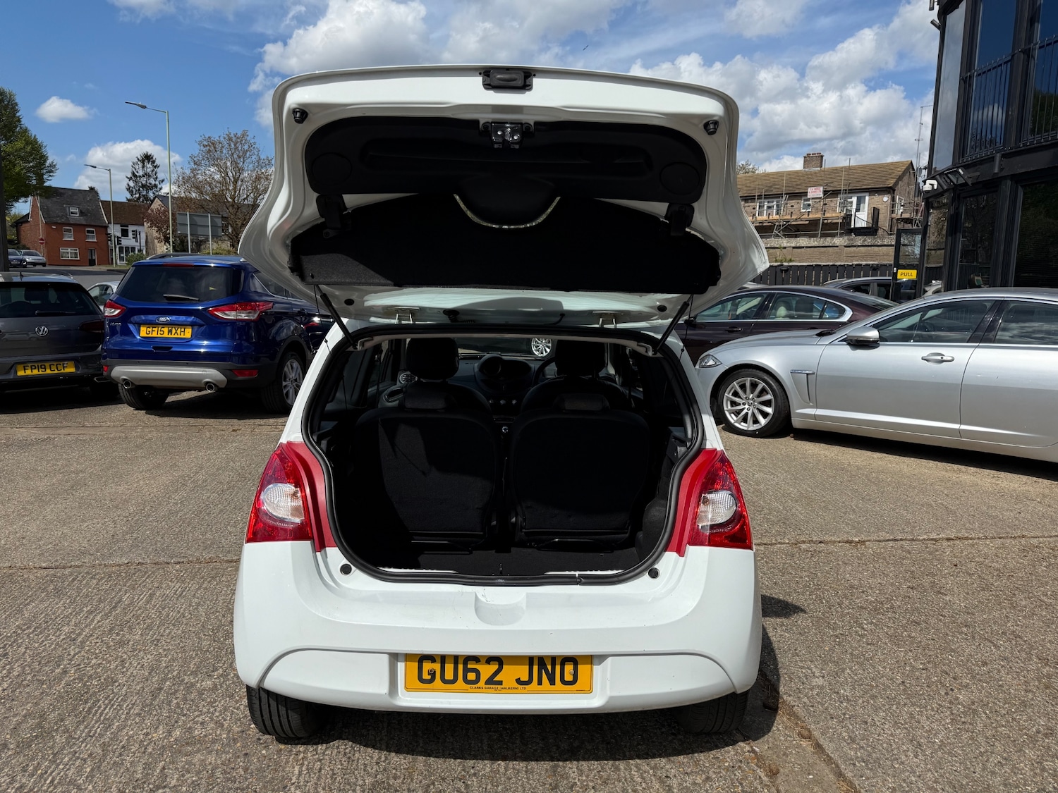 Vehicle 21