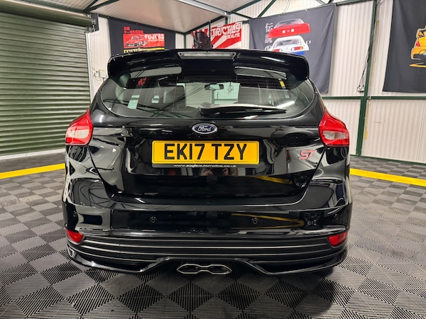 Used Ford Focus 2017 for sale - 74830136: Photo 10