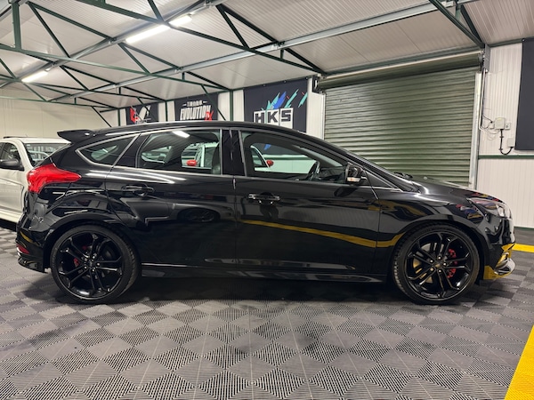 Used Ford Focus 2017 for sale - 74830136: Photo 37