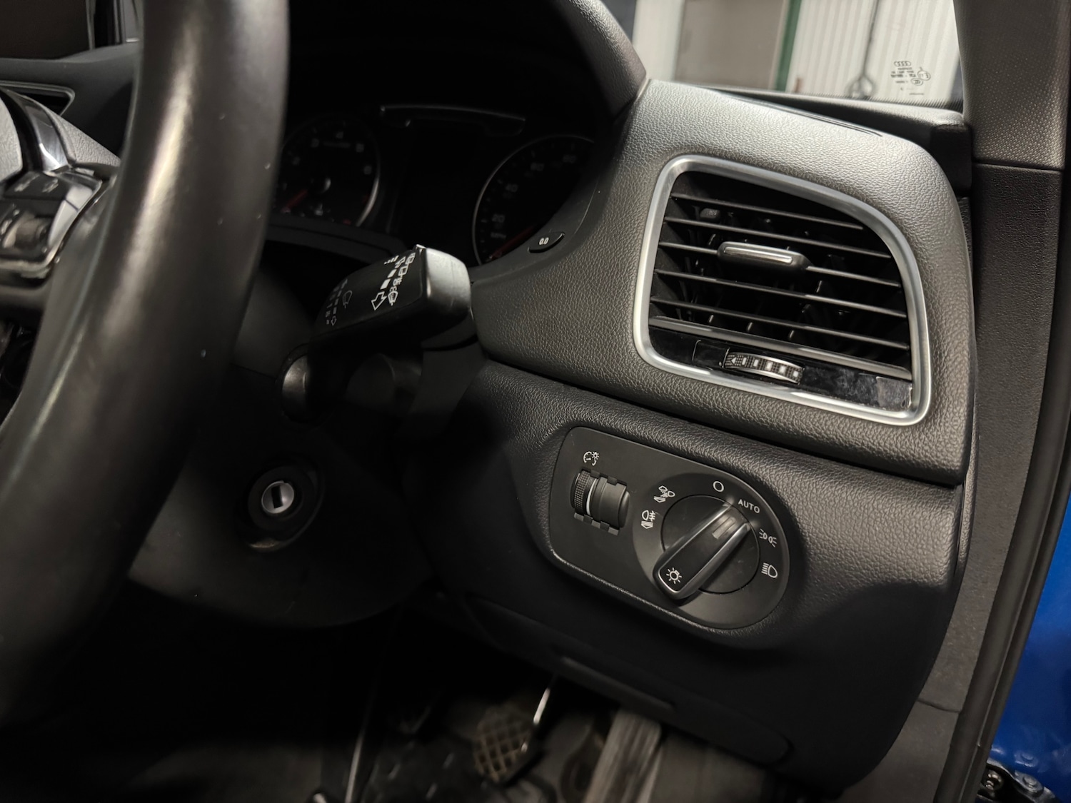 Used Audi Q3 2015 for sale - 76023976: Photo 59