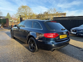 Used Audi A4 2009 for sale - 77195714: Photo