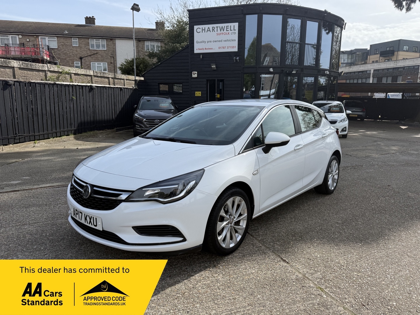Used Vauxhall Astra 2017 for sale - 78176846: Photo 1