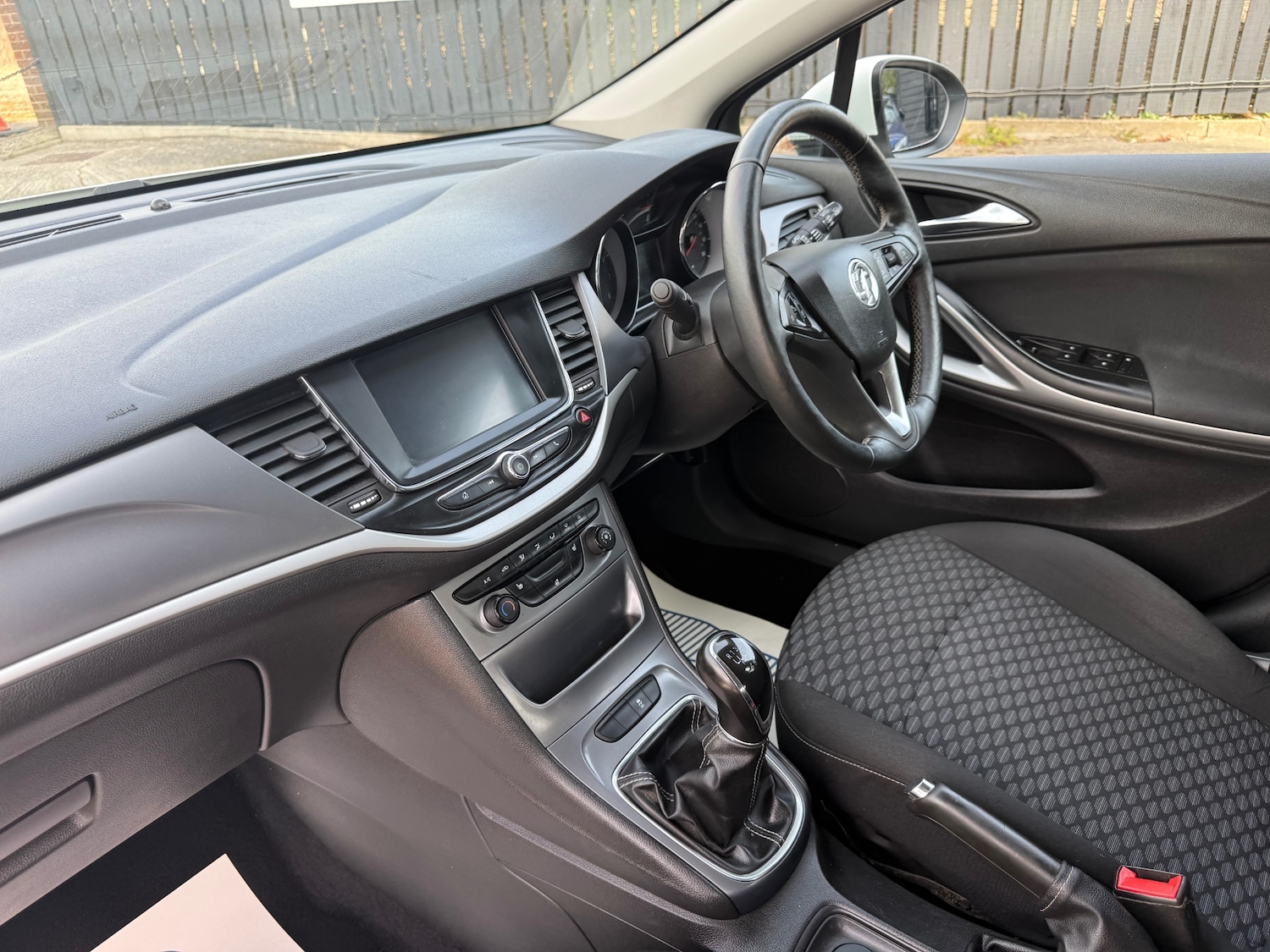 Used Vauxhall Astra 2017 for sale - 78176846: Photo 18