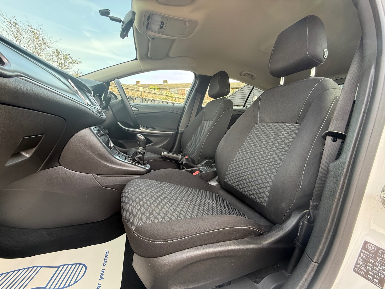 Used Vauxhall Astra 2017 for sale - 78176846: Photo 22