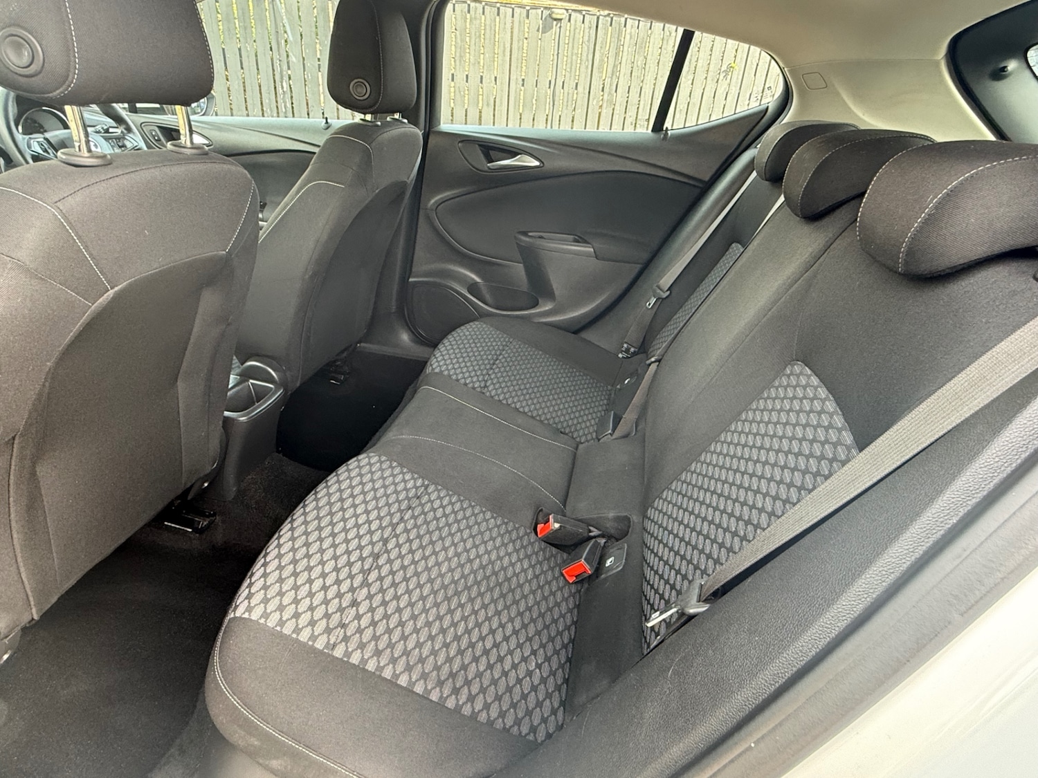 Used Vauxhall Astra 2017 for sale - 78176846: Photo 24