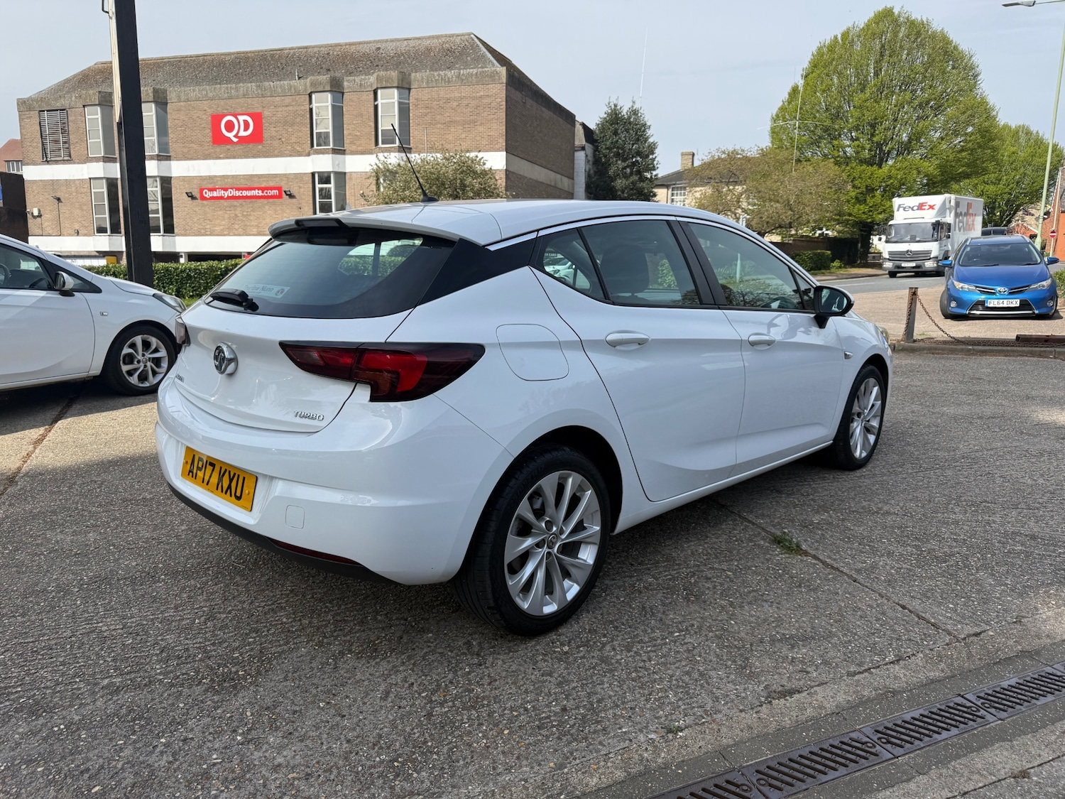 Used Vauxhall Astra 2017 for sale - 78176846: Photo 5