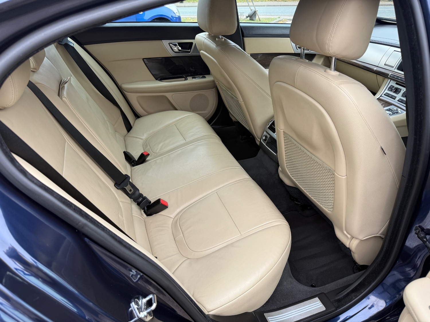 Used Jaguar XF 2015 for sale - 76252689: Photo 17