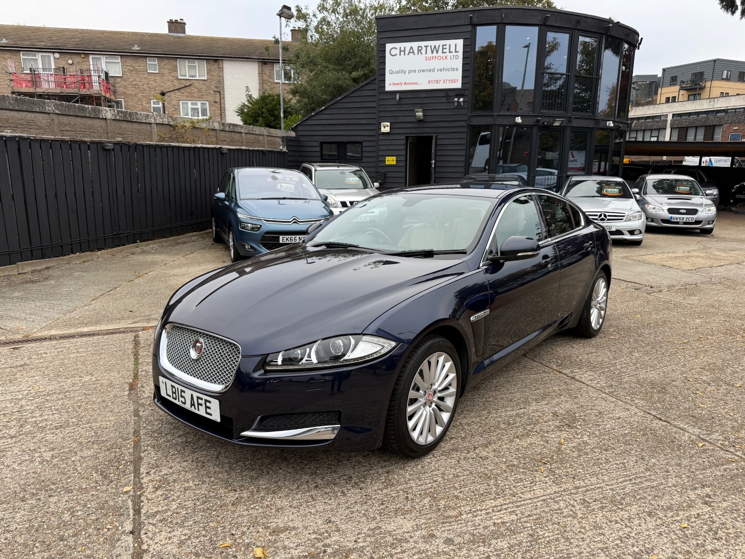 Used Jaguar XF 2015 for sale - 76252689: Photo 3