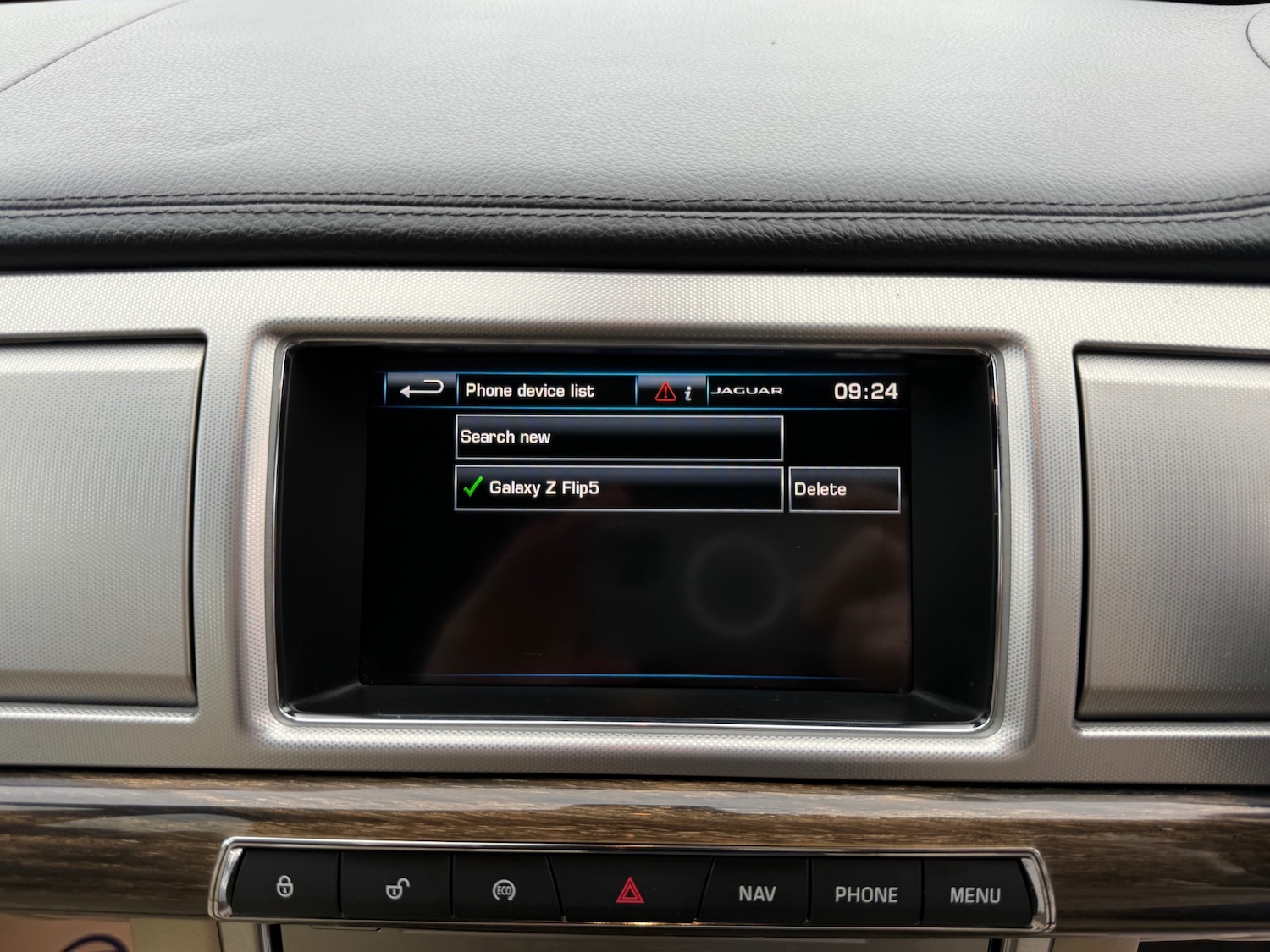 Used Jaguar XF 2015 for sale - 76252689: Photo 38