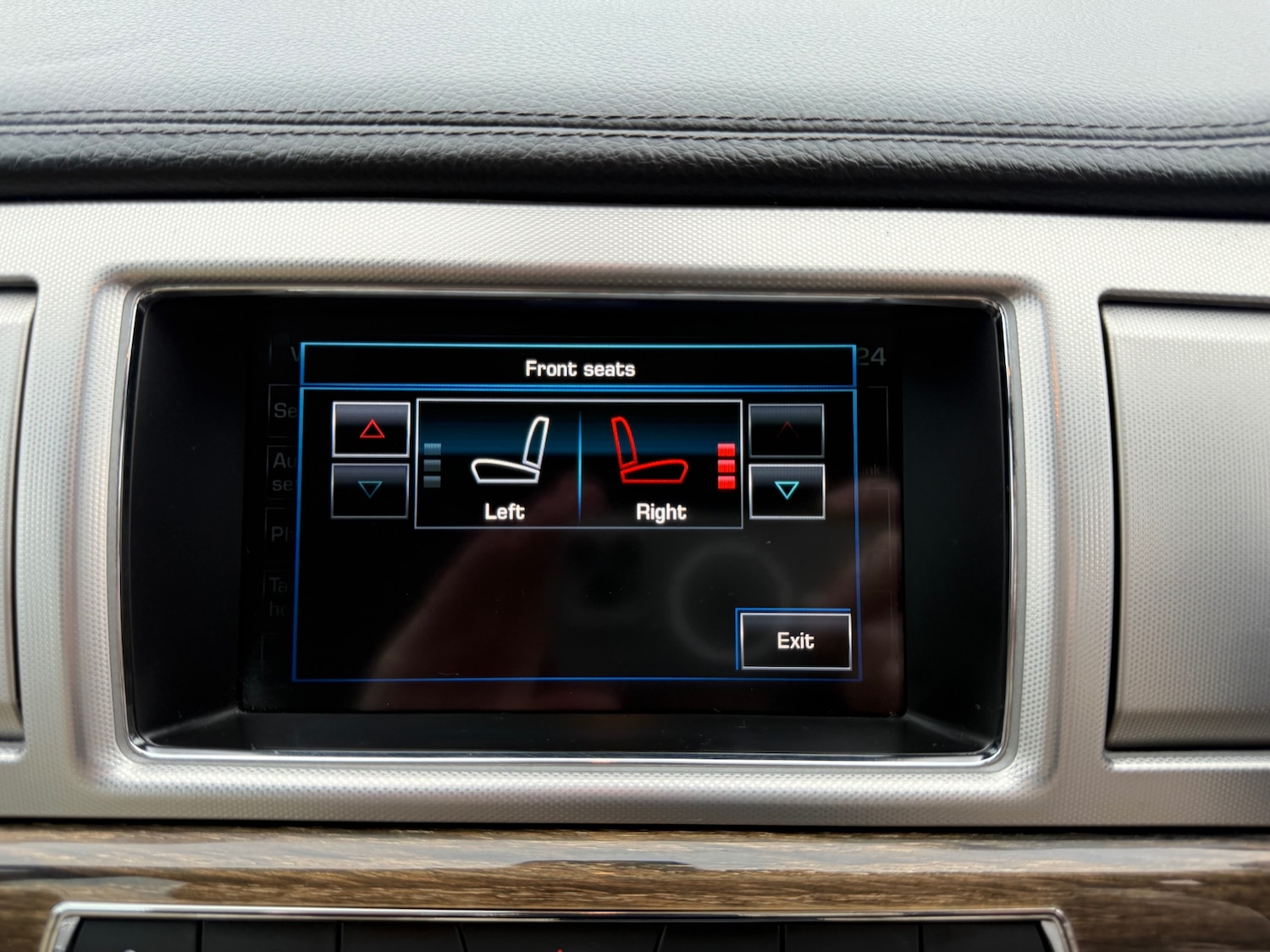 Used Jaguar XF 2015 for sale - 76252689: Photo 39