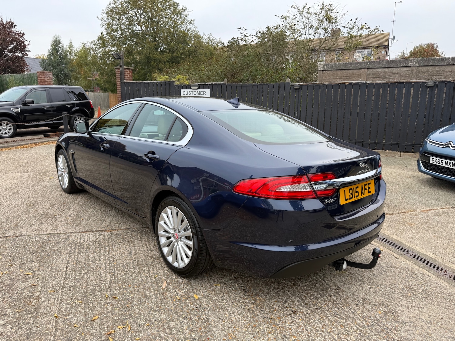 Used Jaguar XF 2015 for sale - 76252689: Photo 4