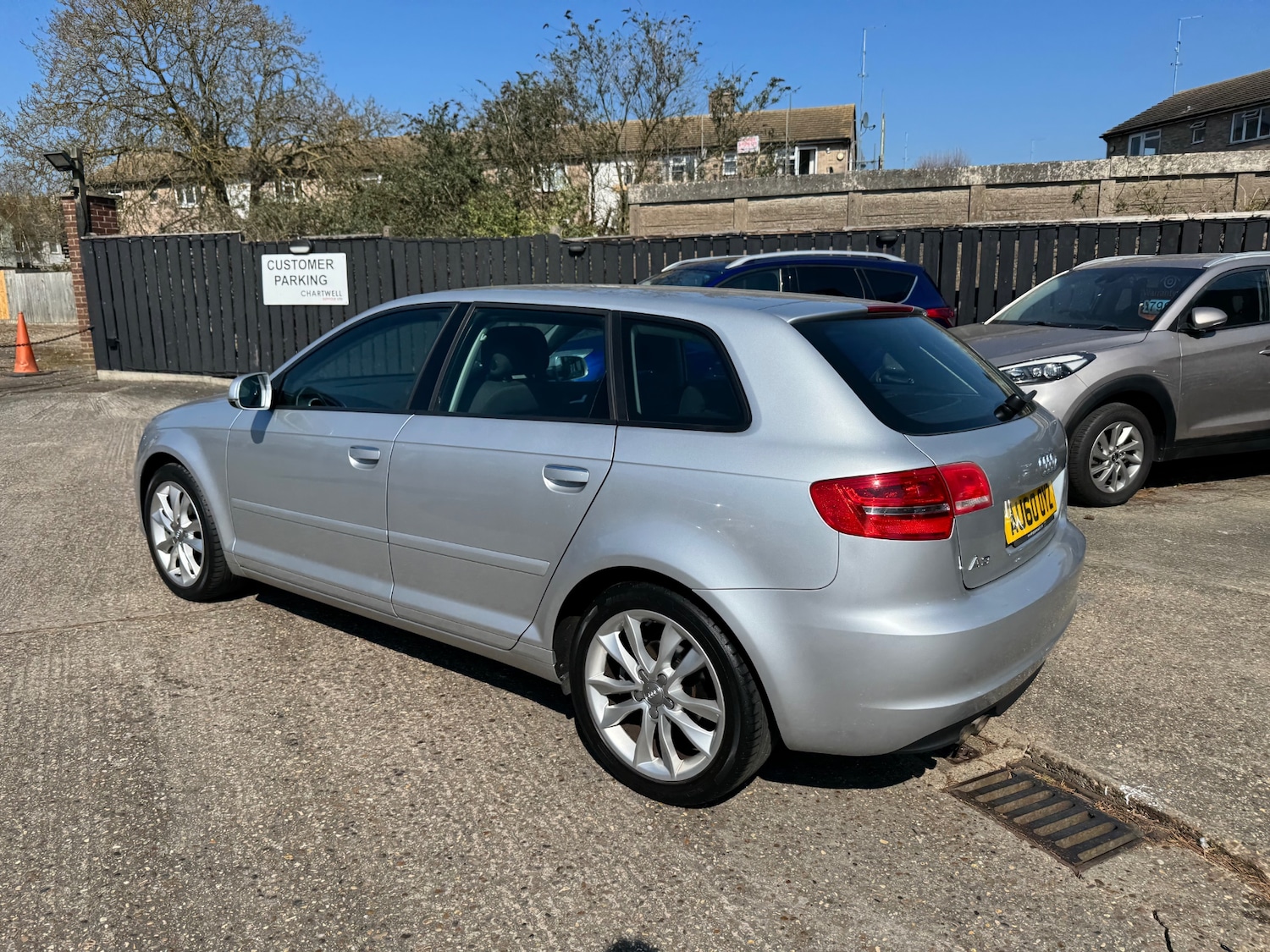 Vehicle 28