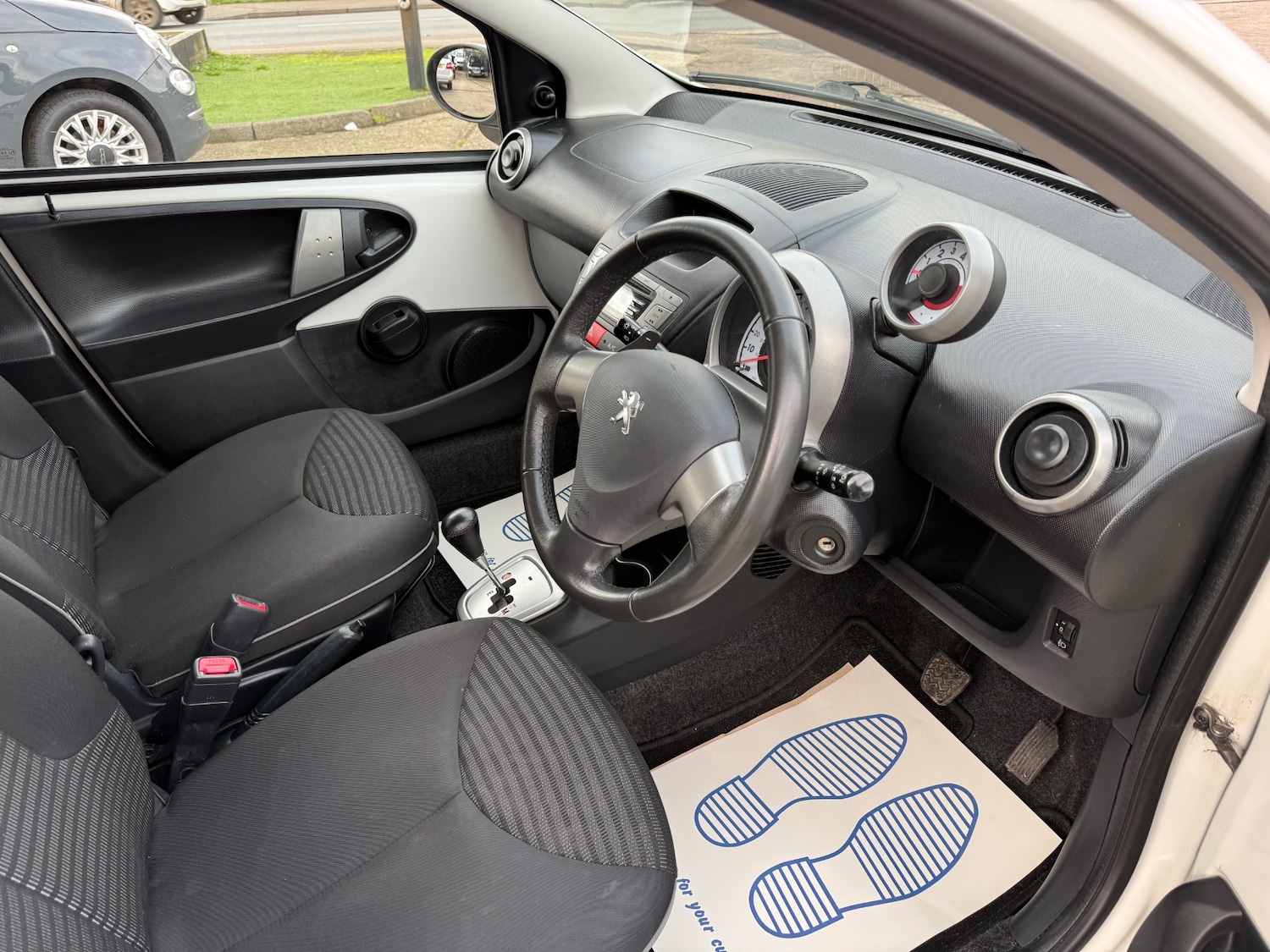 Used Peugeot 107 2013 for sale - 77590143: Photo 11