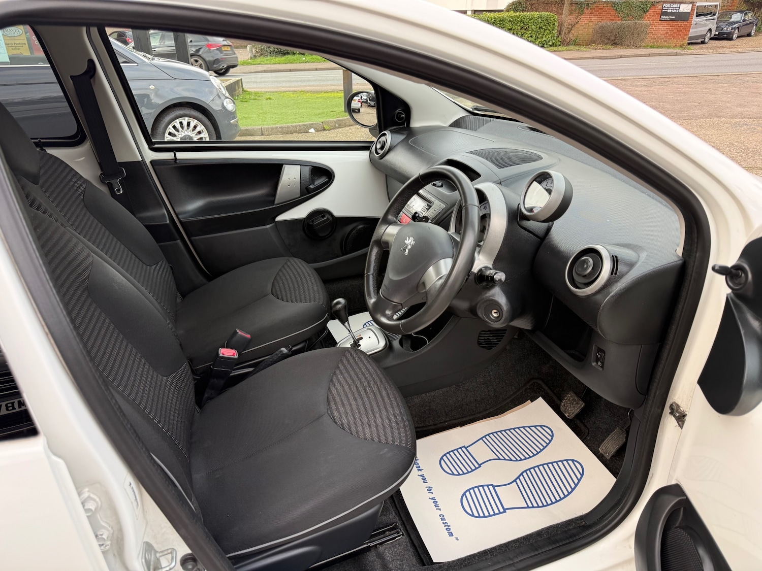 Used Peugeot 107 2013 for sale - 77590143: Photo 12