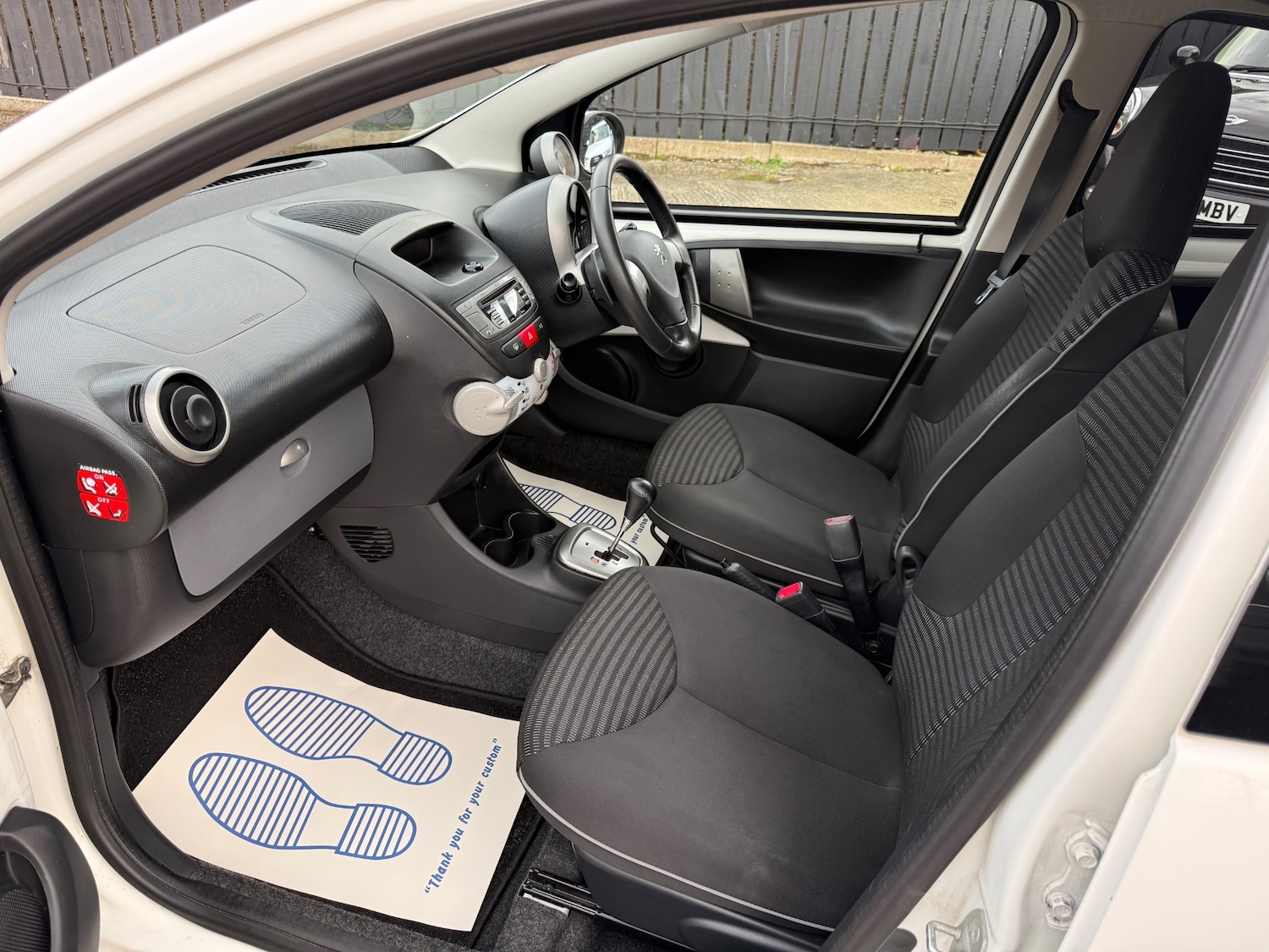 Used Peugeot 107 2013 for sale - 77590143: Photo 18