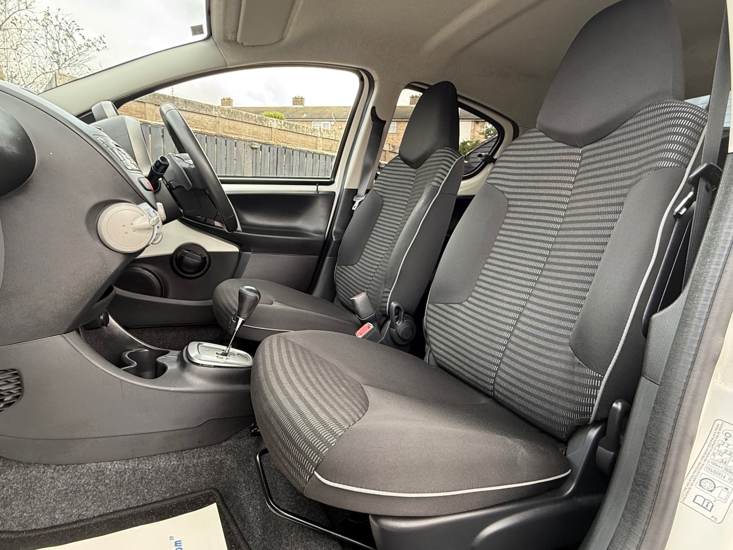 Used Peugeot 107 2013 for sale - 77590143: Photo 20